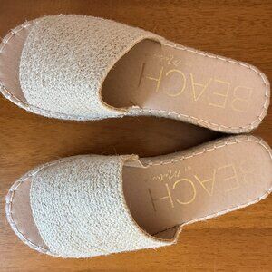 Beach by Matisse Del Mar Sandals Size 8 Natural Raffia Platform Slides
